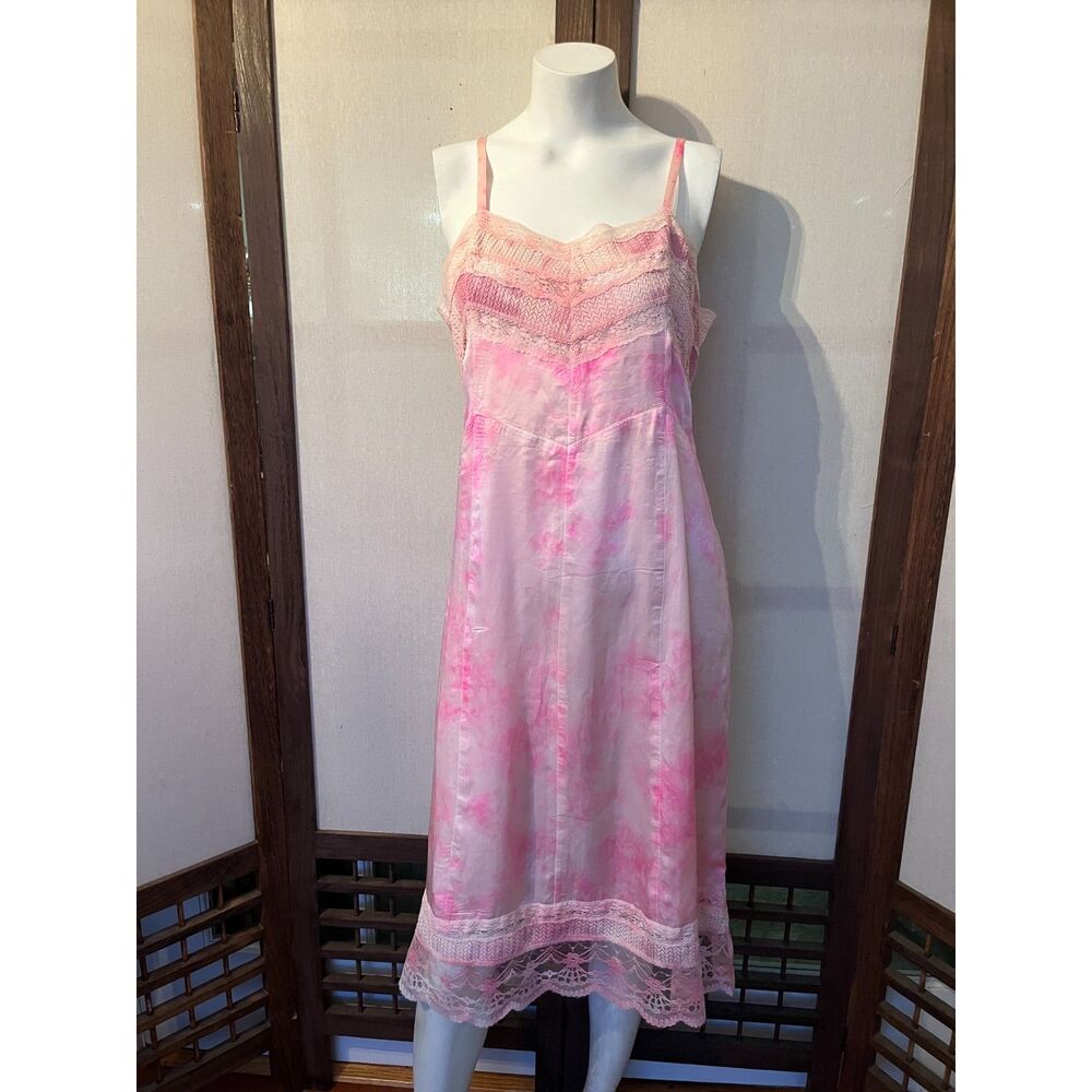 Vintage Anthropology Eloise 100% Silk Pink Tie Dye Lace Slip Dress